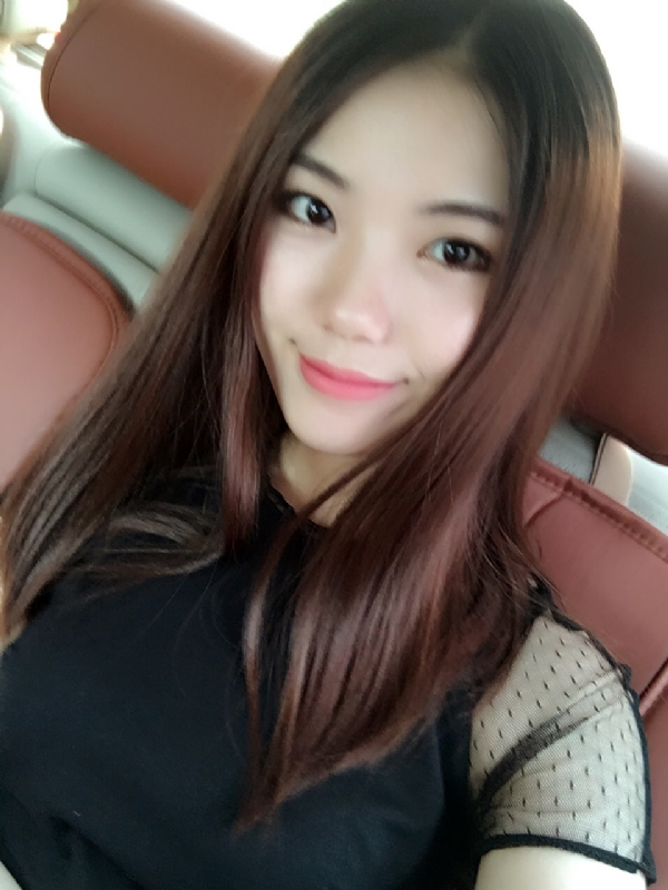 盛开的花朵的第二张照片--吉安相亲服务中心
