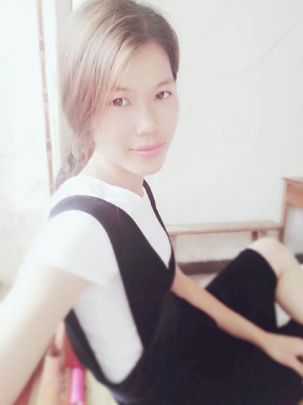 婷婷的第一张照片--吉安相亲服务中心