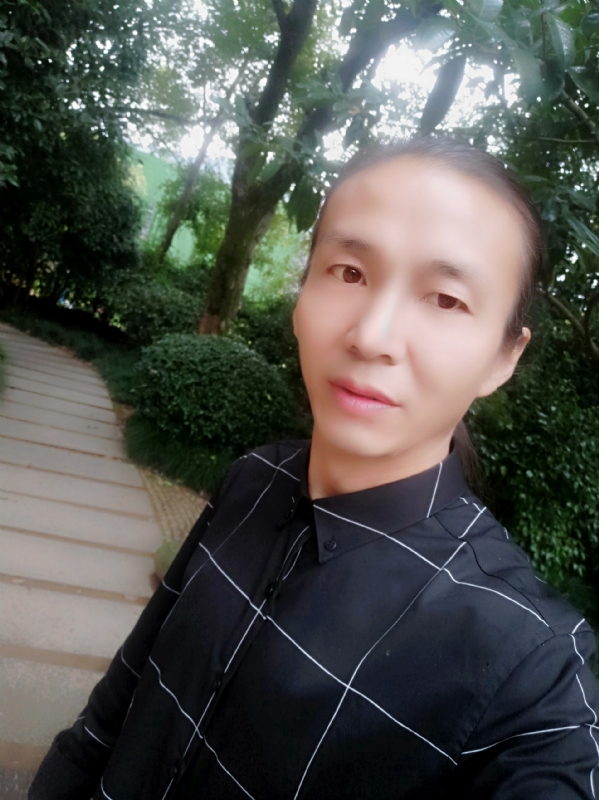 北方的狼的第一张照片--吉安相亲服务中心