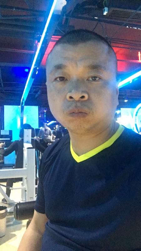 奋斗的第一张照片--吉安相亲服务中心