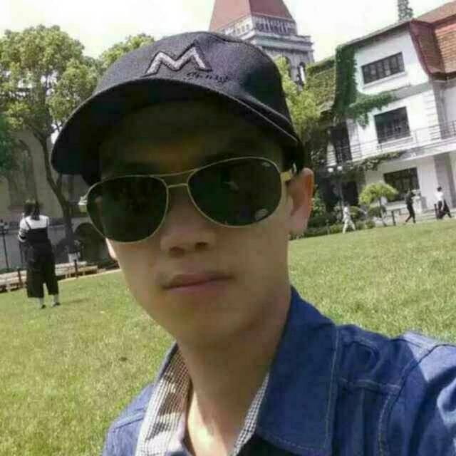 龙小华的第一张照片--吉安相亲服务中心
