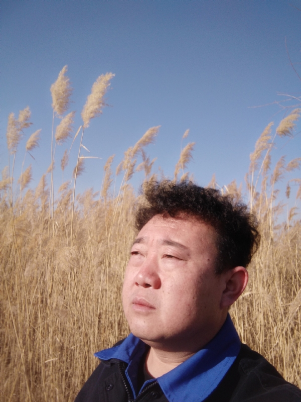 德刚的第一张照片--吉安相亲服务中心