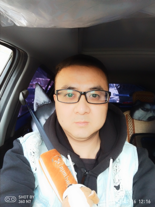 香烟最懂男人心的第一张照片--吉安相亲服务中心