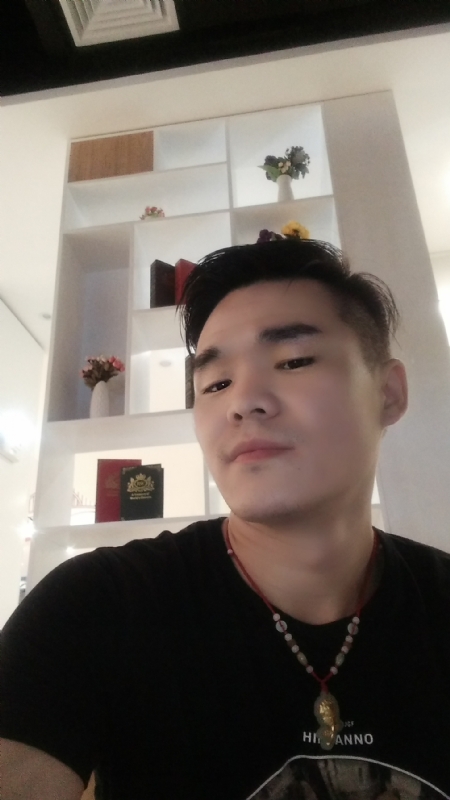 涵博随缘的第一张照片--吉安相亲服务中心