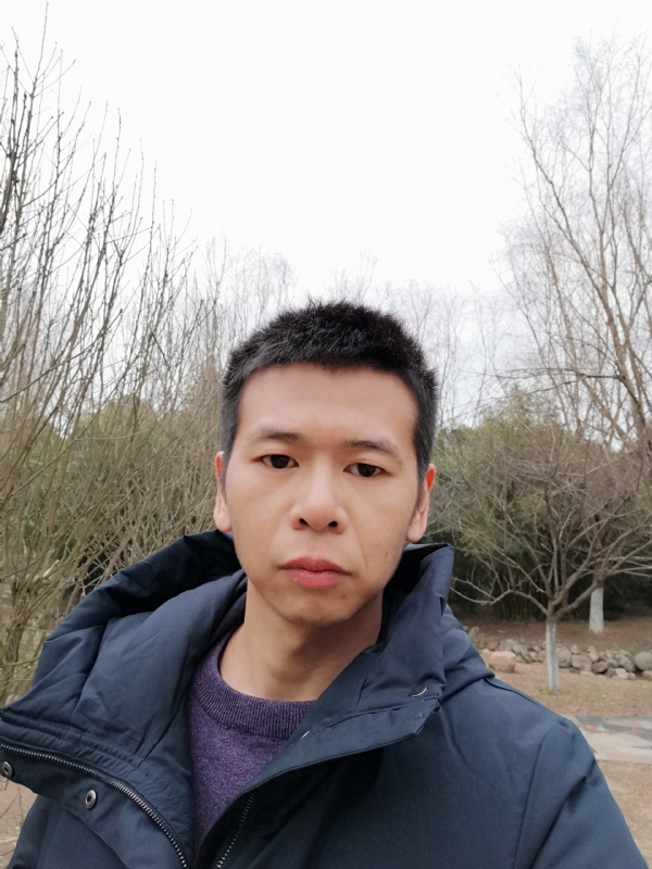寞峰的第一张照片--吉安相亲服务中心