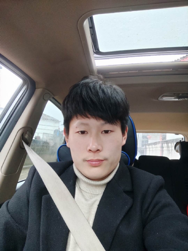 少年的第一张照片--吉安相亲服务中心