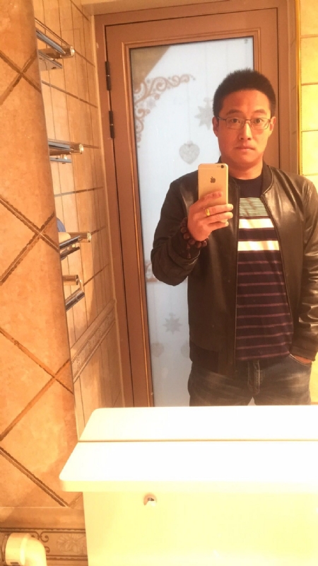 华灯初下的第一张照片--吉安相亲服务中心