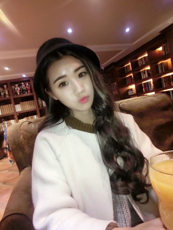 气质小妹的第三张照片--吉安相亲服务中心