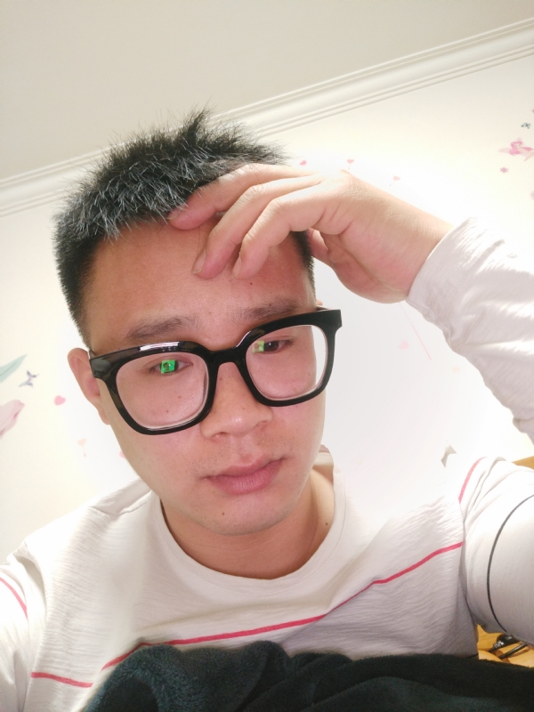 华灯初上的夜晚的第一张照片--吉安相亲服务中心