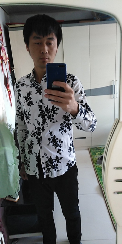 兰若寺里的书生的第一张照片--吉安相亲服务中心