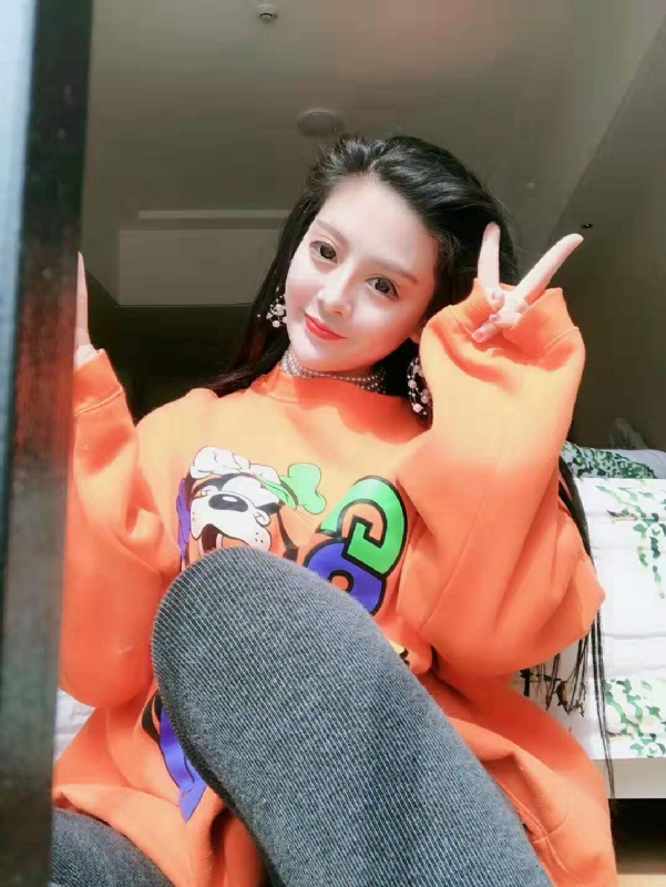 李梦瑶的第四张照片--吉安相亲服务中心