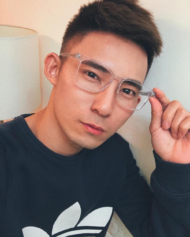 小伟的第一张照片--吉安相亲服务中心