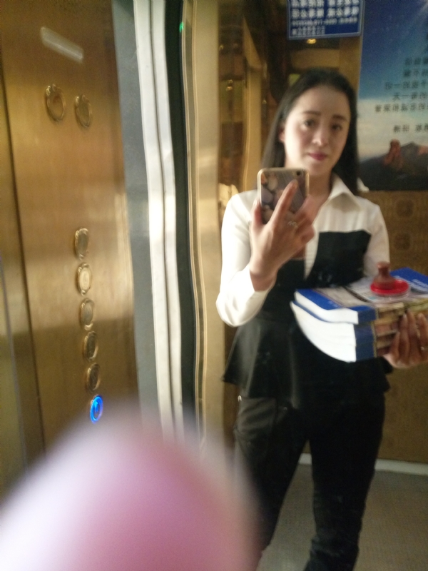 铿锵玫瑰的第一张照片--吉安相亲服务中心