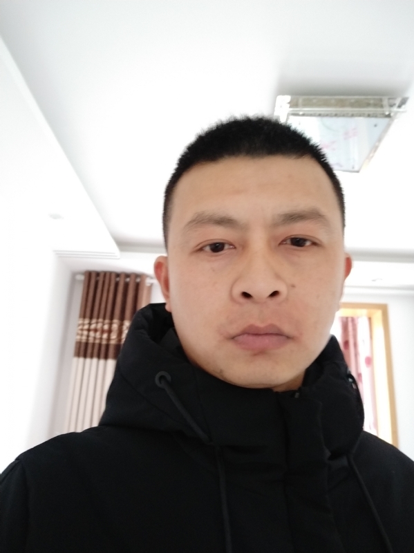 吴伟899的第一张照片--吉安相亲服务中心