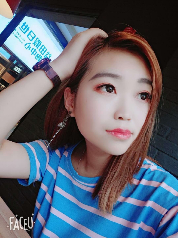 小脚的鹿的第一张照片--吉安相亲服务中心
