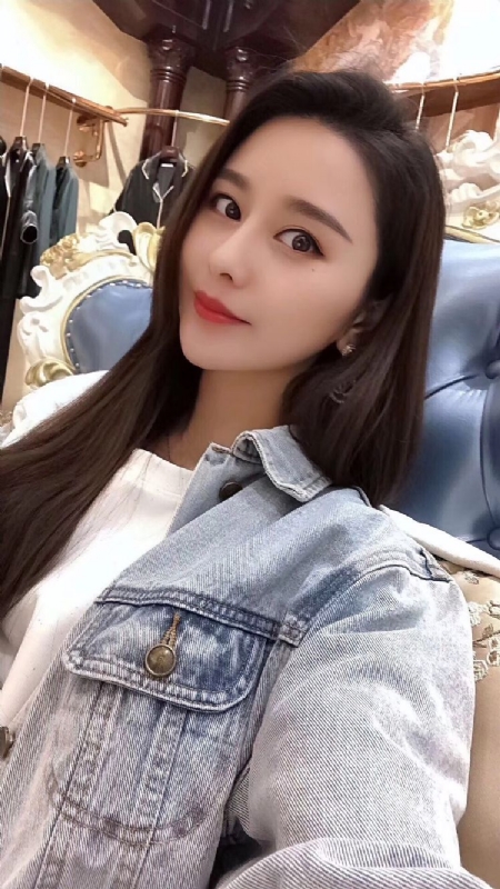 李珊珊的第一张照片--吉安相亲服务中心