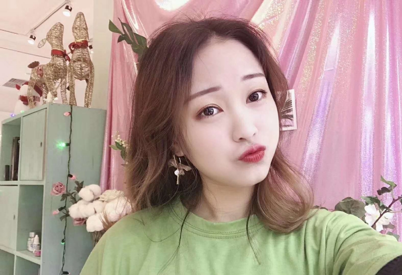 罗兰的第二张照片--吉安相亲服务中心