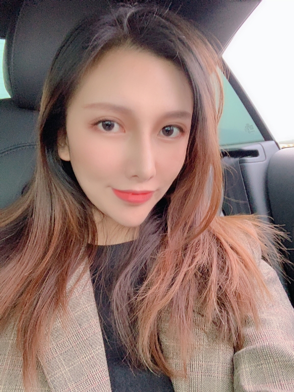 李岚Lancy的第一张照片--吉安相亲服务中心