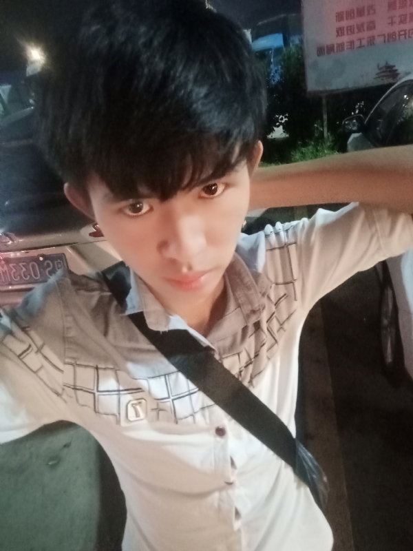 杨哥的第一张照片--吉安相亲服务中心