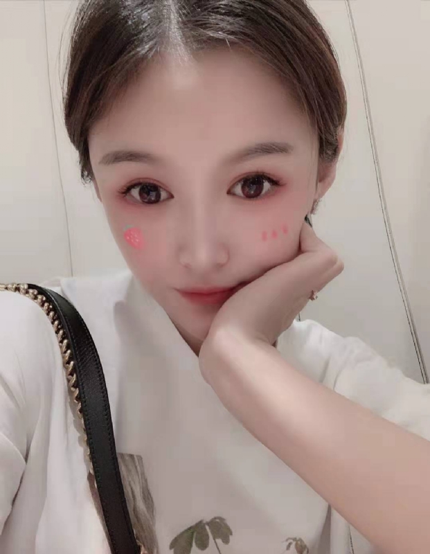 fei菲儿的第一张照片--吉安相亲服务中心