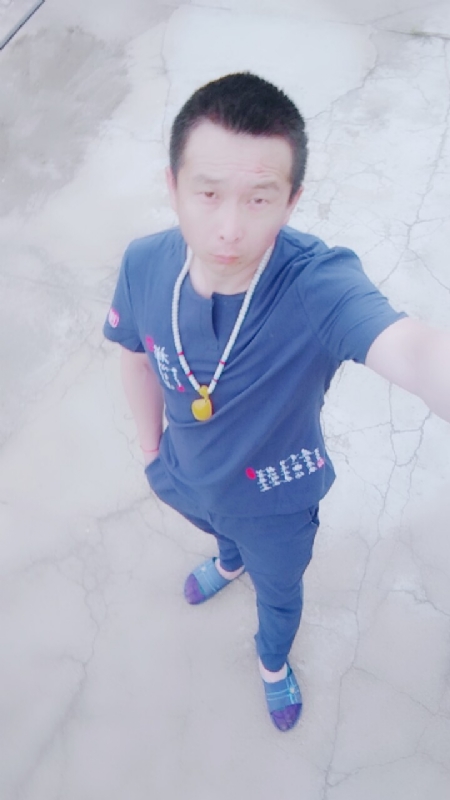 一叶之秋的第一张照片--吉安相亲服务中心