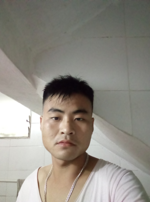 落叶知秋的第一张照片--吉安相亲服务中心