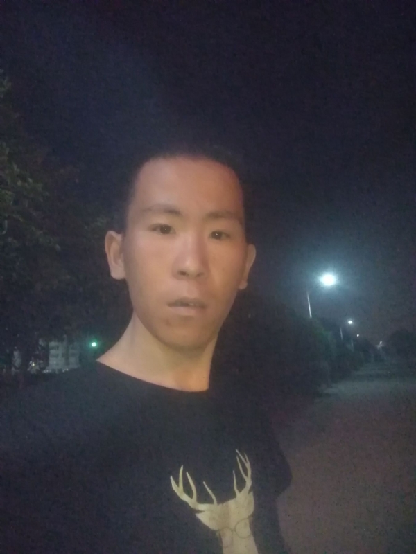 俞凯斌的第一张照片--吉安相亲服务中心