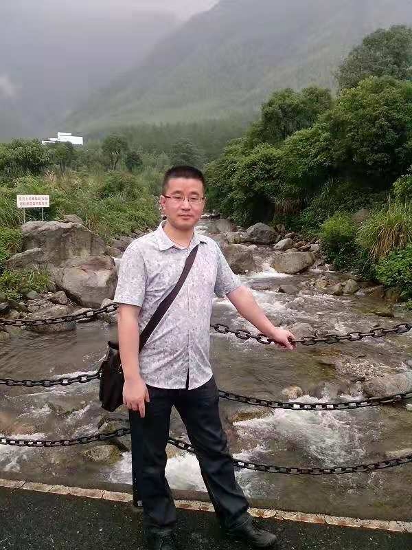 淡定牛魔王的第三张照片--吉安相亲服务中心