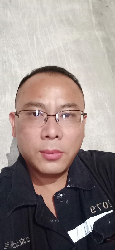 知足常乐的第一张照片--吉安相亲服务中心