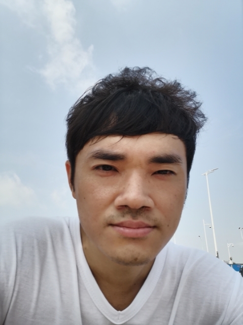 老实人的第一张照片--吉安相亲服务中心