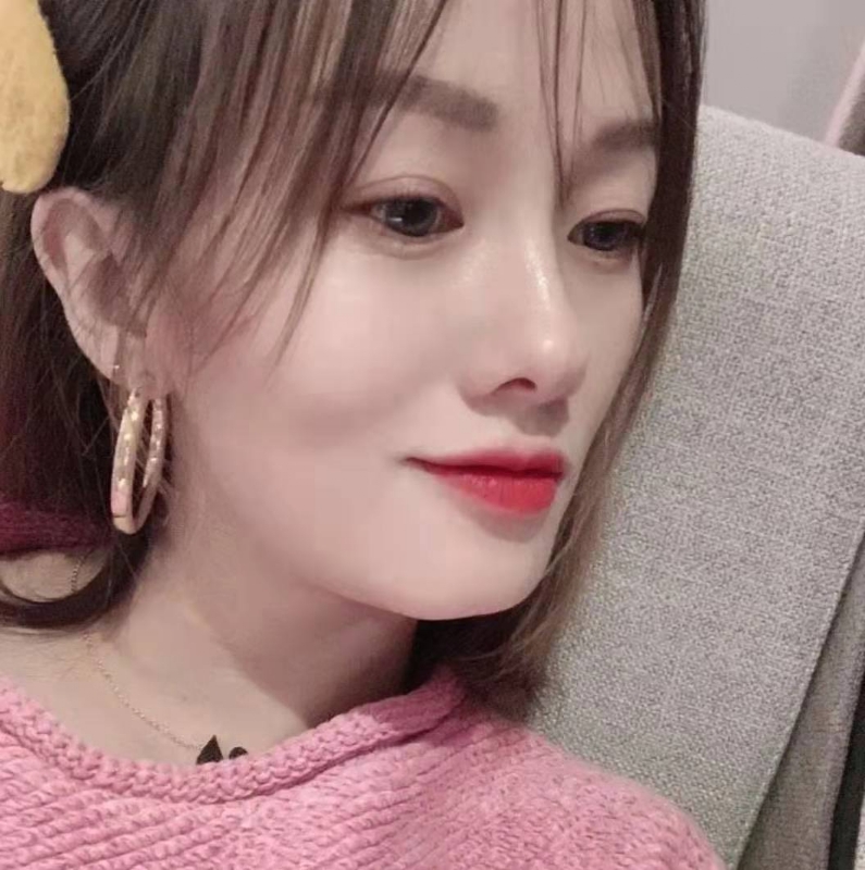 微醺的笑容的第一张照片--吉安相亲服务中心