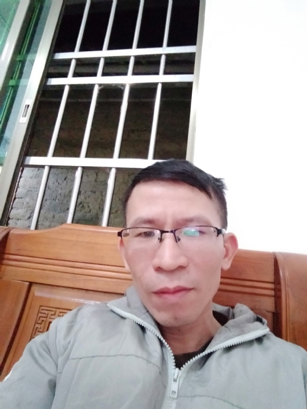 奋斗的第一张照片--吉安相亲服务中心