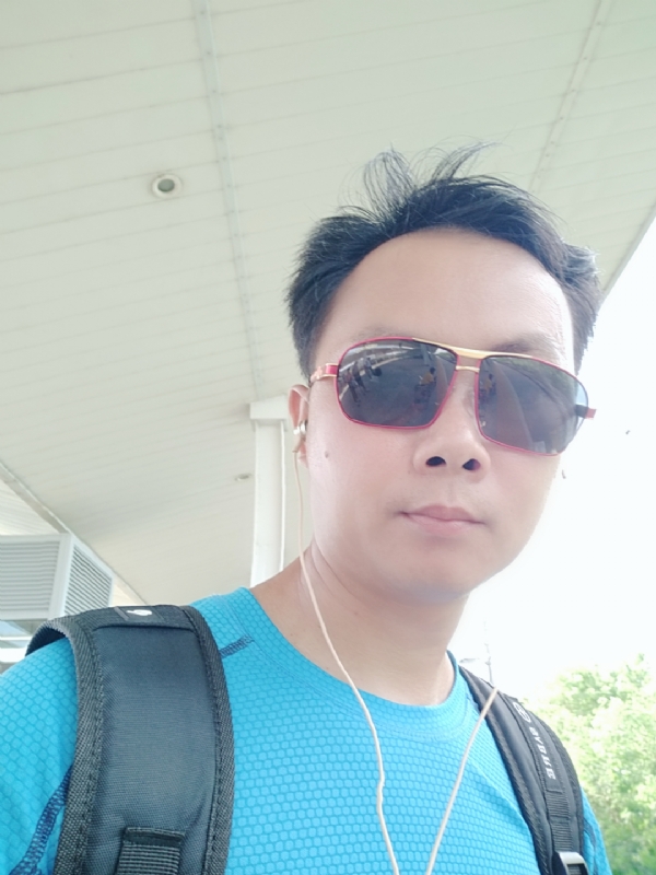 八九不离十的第一张照片--吉安相亲服务中心
