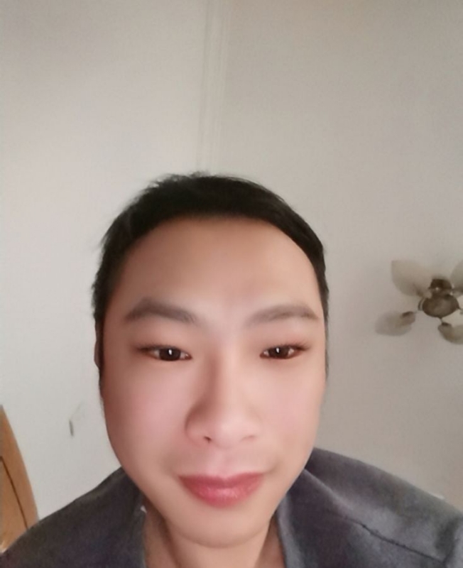 陈峰的第一张照片--吉安相亲服务中心