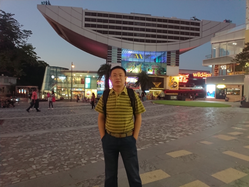 人间四月天的第一张照片--吉安相亲服务中心