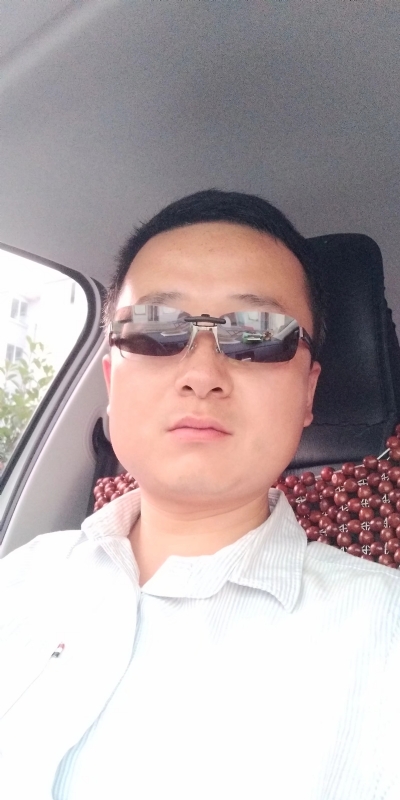痛苦的单身狗的第二张照片--吉安相亲服务中心