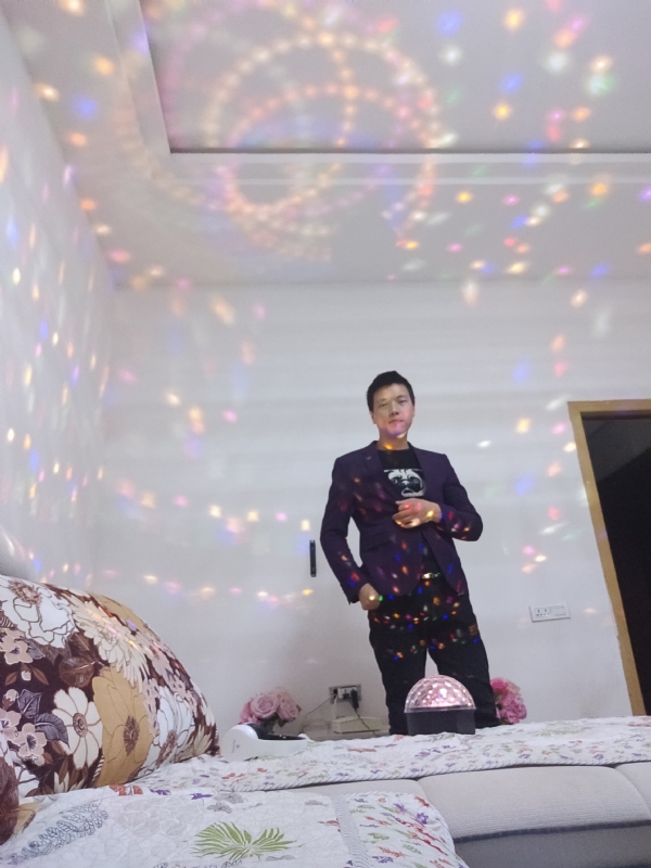 慕凡的第一张照片--吉安相亲服务中心