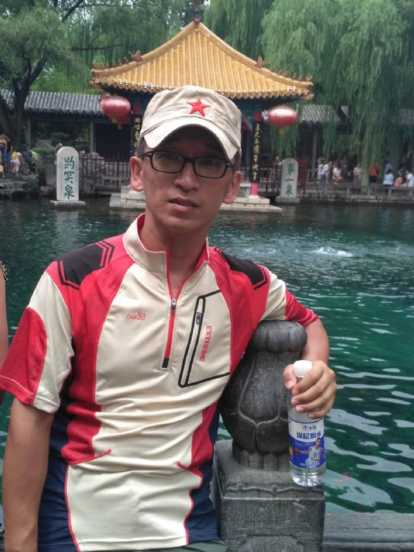 晓峰的第一张照片--吉安相亲服务中心