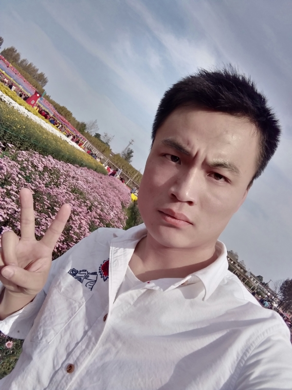 心碎无痕的第二张照片--吉安相亲服务中心