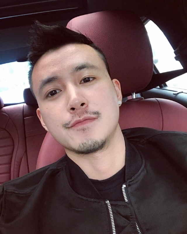 隆刘的第一张照片--吉安相亲服务中心