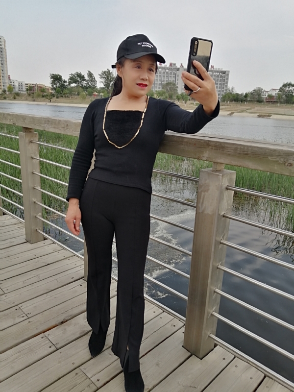 阳光你好的第四张照片--吉安相亲服务中心