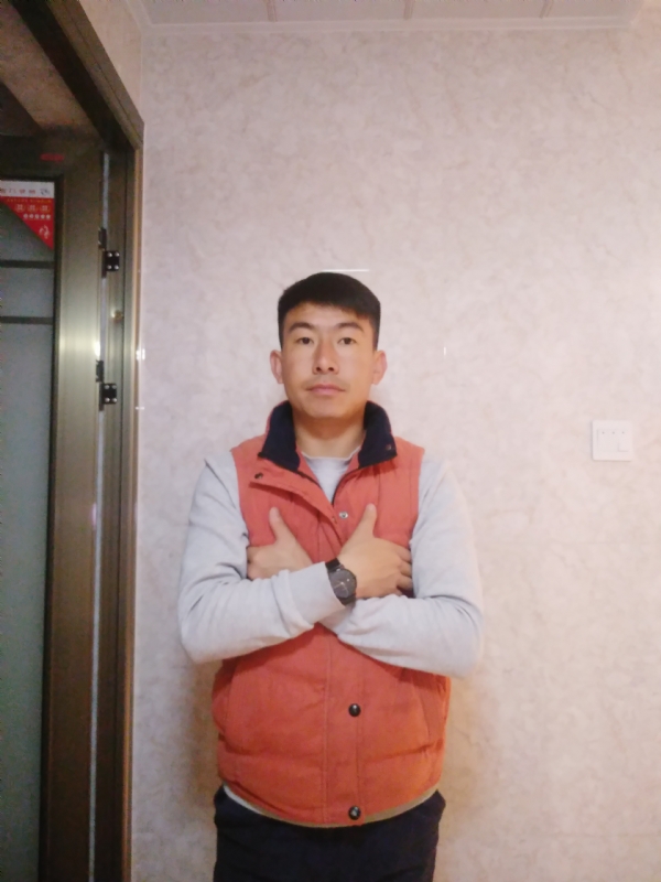石林小伙的第二张照片--吉安相亲服务中心