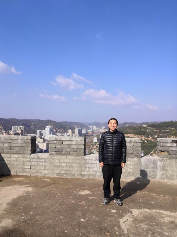 人间不值得的第一张照片--吉安相亲服务中心