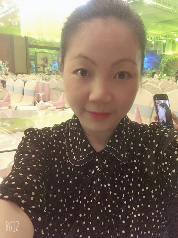 泡沫的第一张照片--吉安相亲服务中心