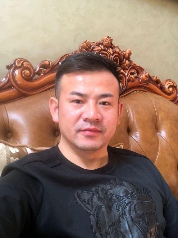 治国的第一张照片--吉安相亲服务中心
