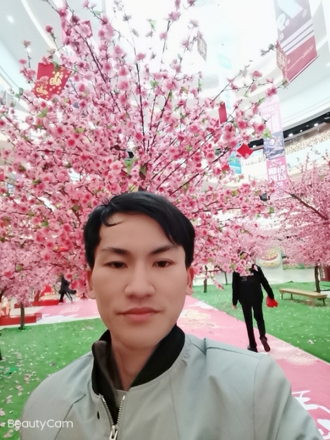 单身一人的第二张照片--吉安相亲服务中心