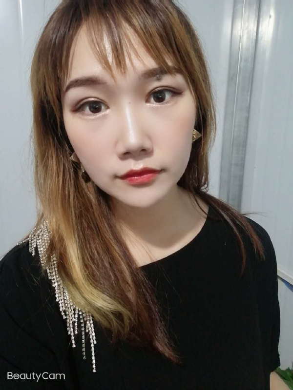 艾薇的第四张照片--吉安相亲服务中心
