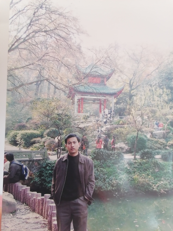 沧海一粟的第一张照片--吉安相亲服务中心