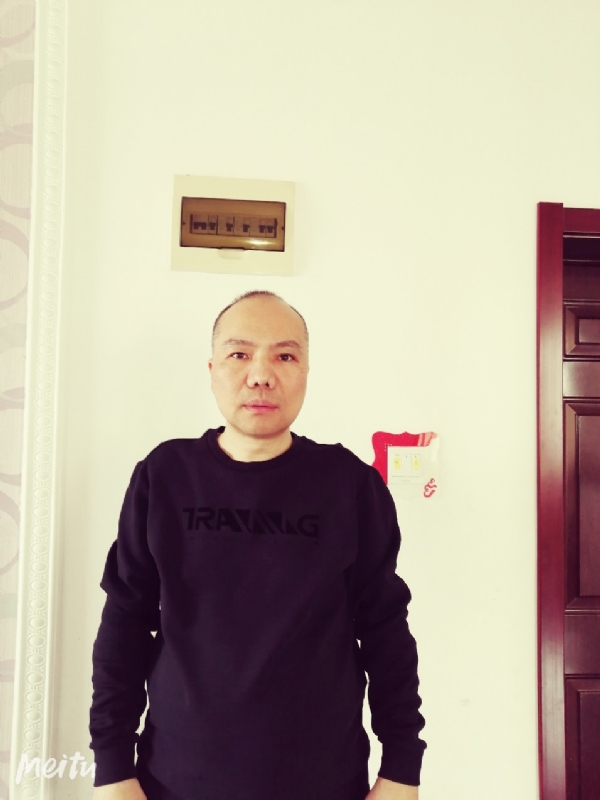 酒香四溢的第一张照片--吉安相亲服务中心