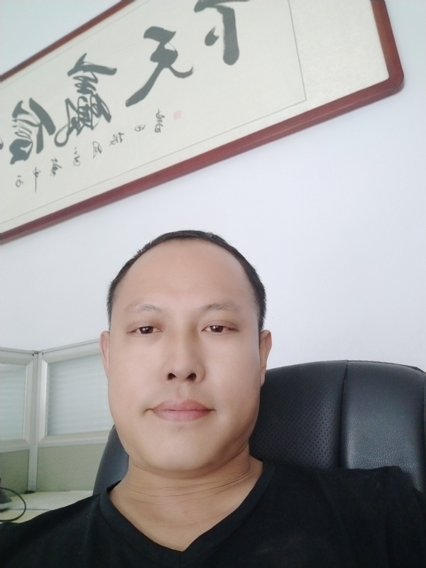 山丘的第三张照片--吉安相亲服务中心